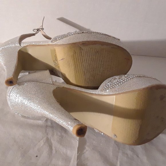 High Heel Rhinestone Shoes - Picture 6 of 8